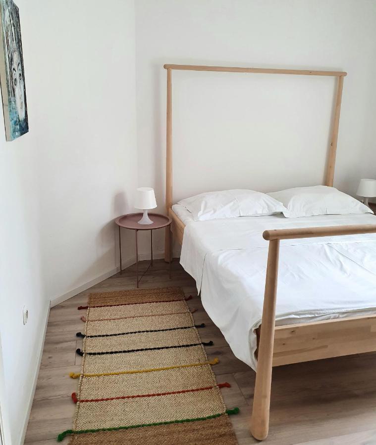 Apartments Lukas 诺维·维诺多尔斯基 外观 照片